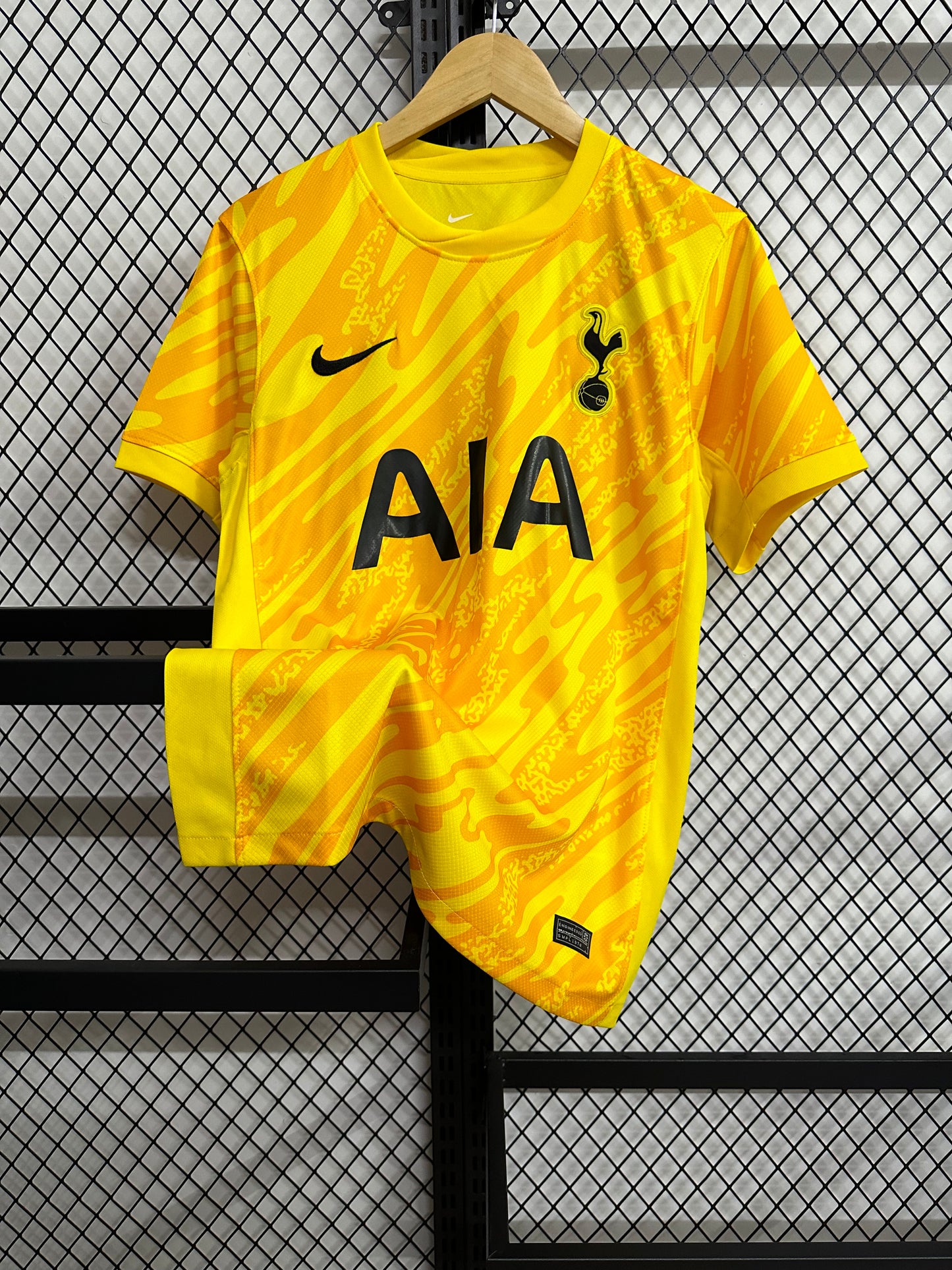 Tottenham Hotspur 2024-25 Goalkeeper Kit