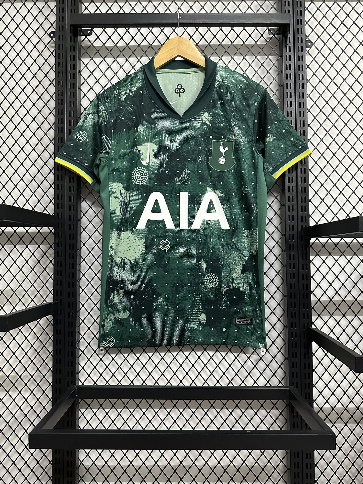 Tottenham Hotspur 2024-25 Third Kit