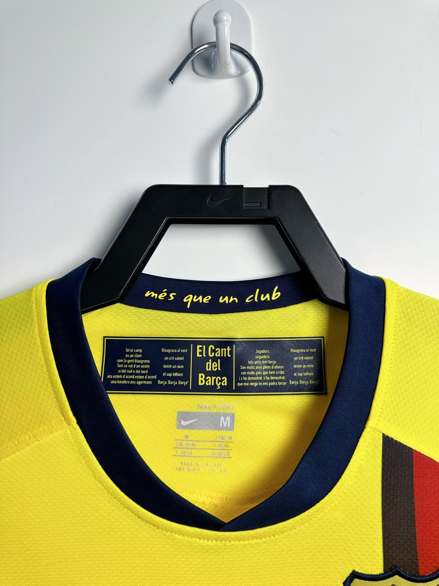 FC Barcelona 2008-09 Away Kit