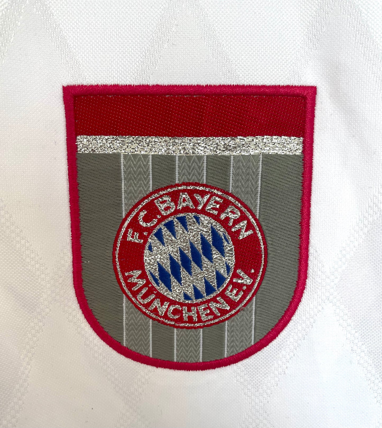 FC Bayern 1996-98 Away Kit