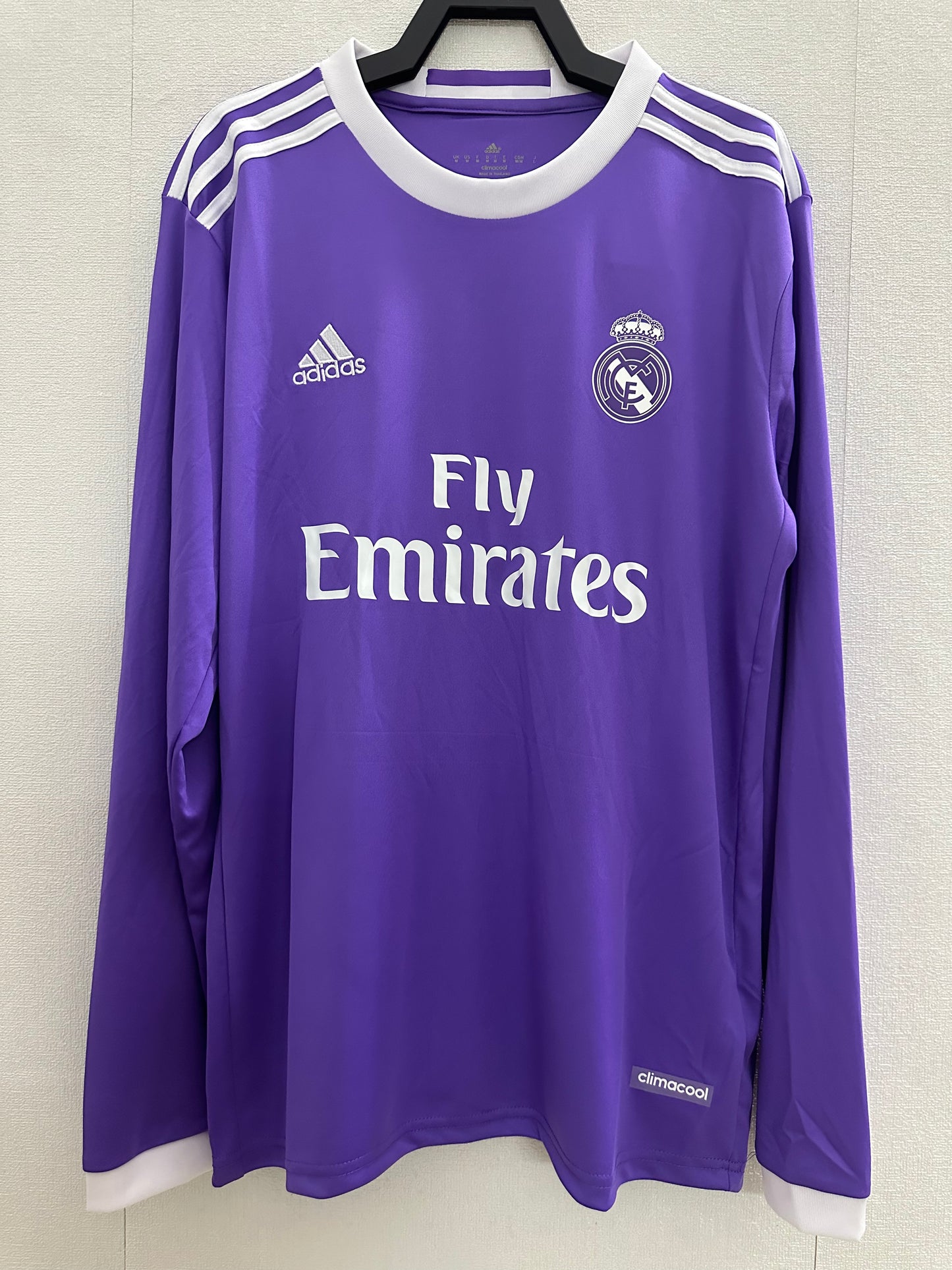 Real Madrid 2016-17 Away Kit