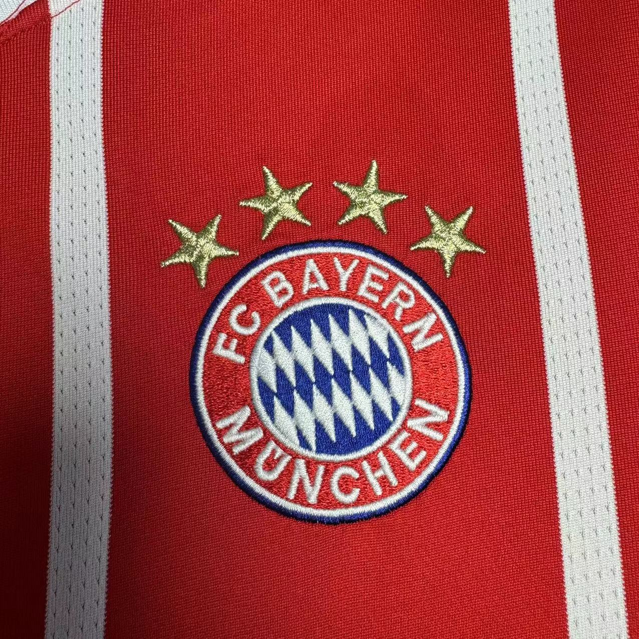 FC Bayern München 2017-18 Home Kit