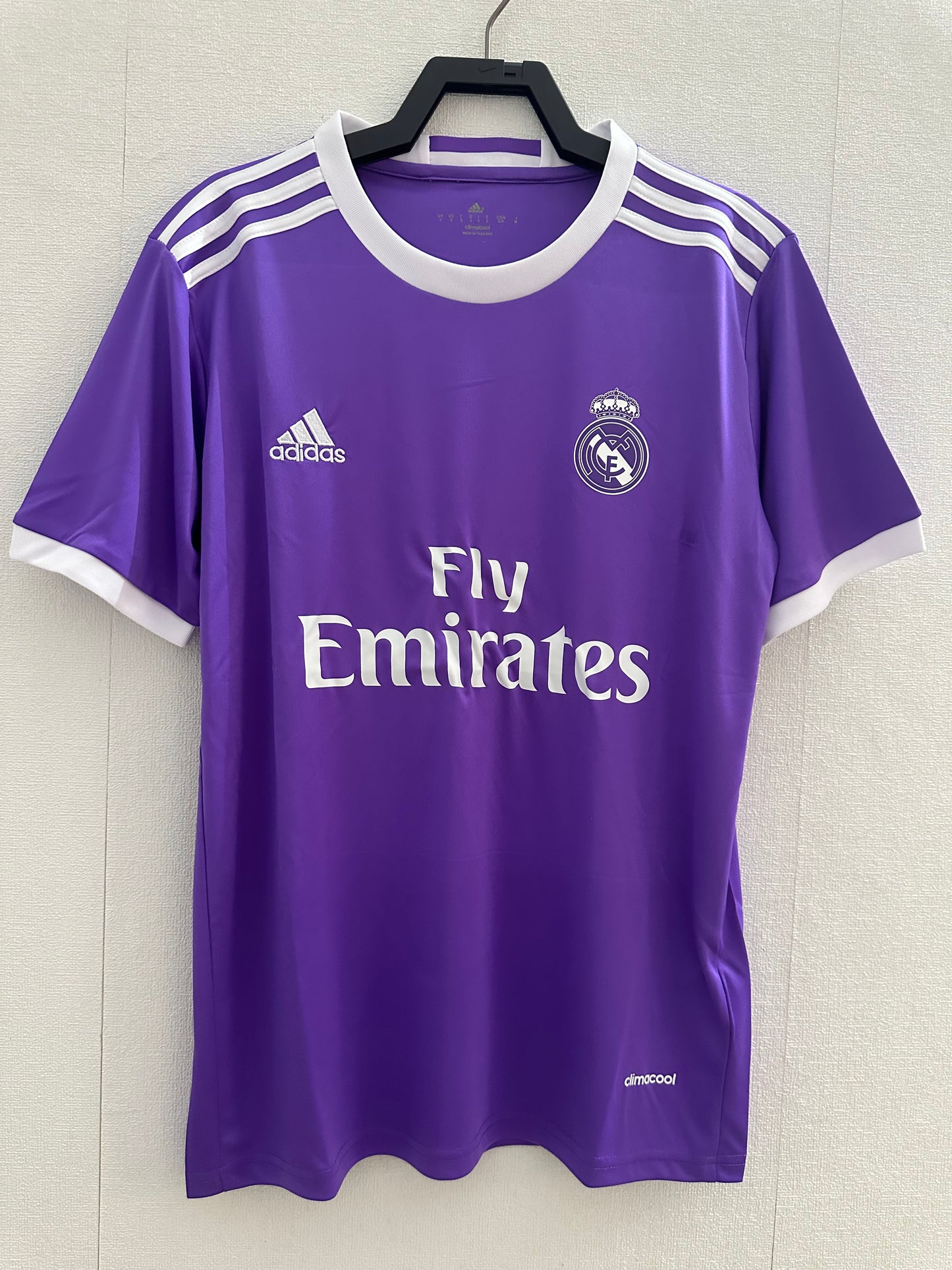 Real Madrid 2016-17 Away Kit