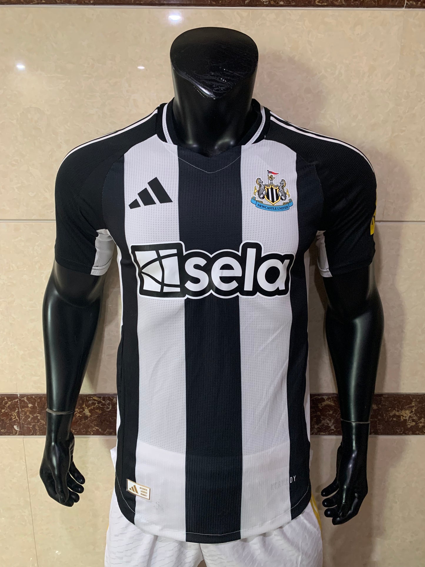 Newcastle United 2024-25 Home Kit