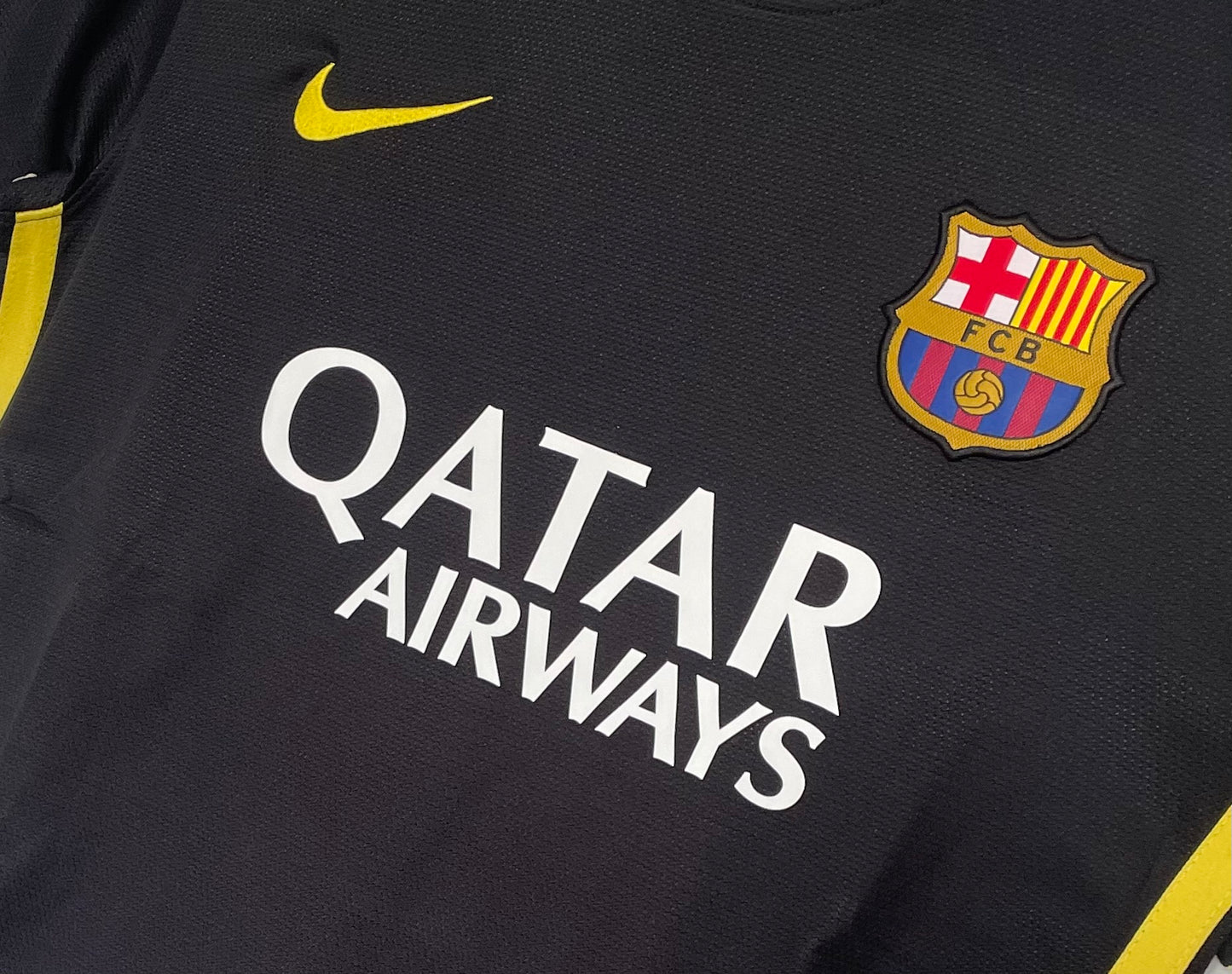 FC Barcelona 2013-14 Third Kit