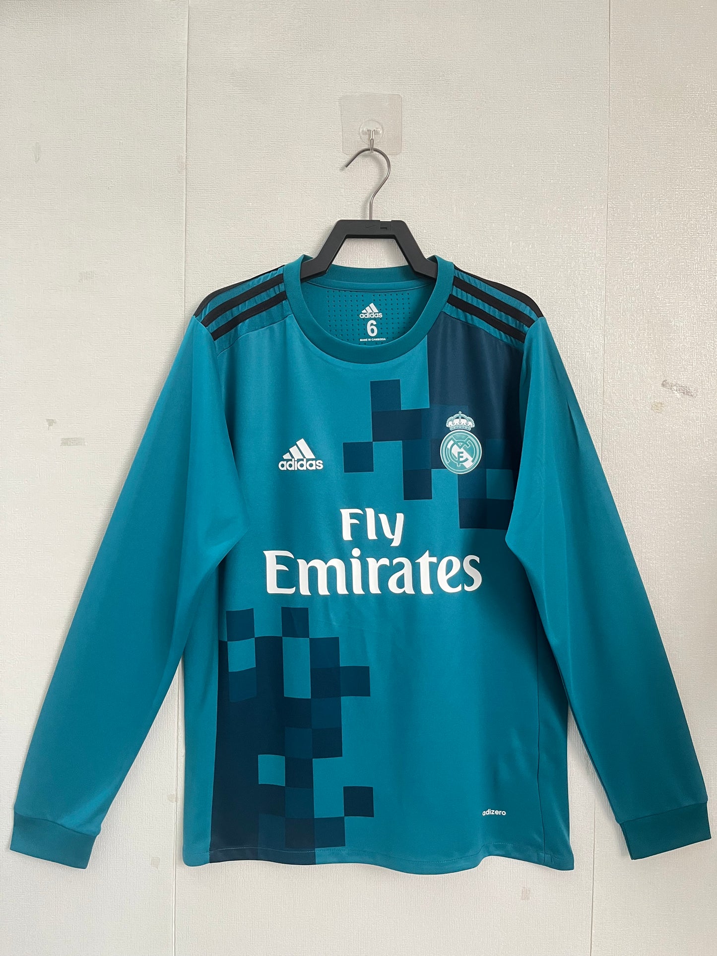 Real Madrid 2017-18 Third Kit