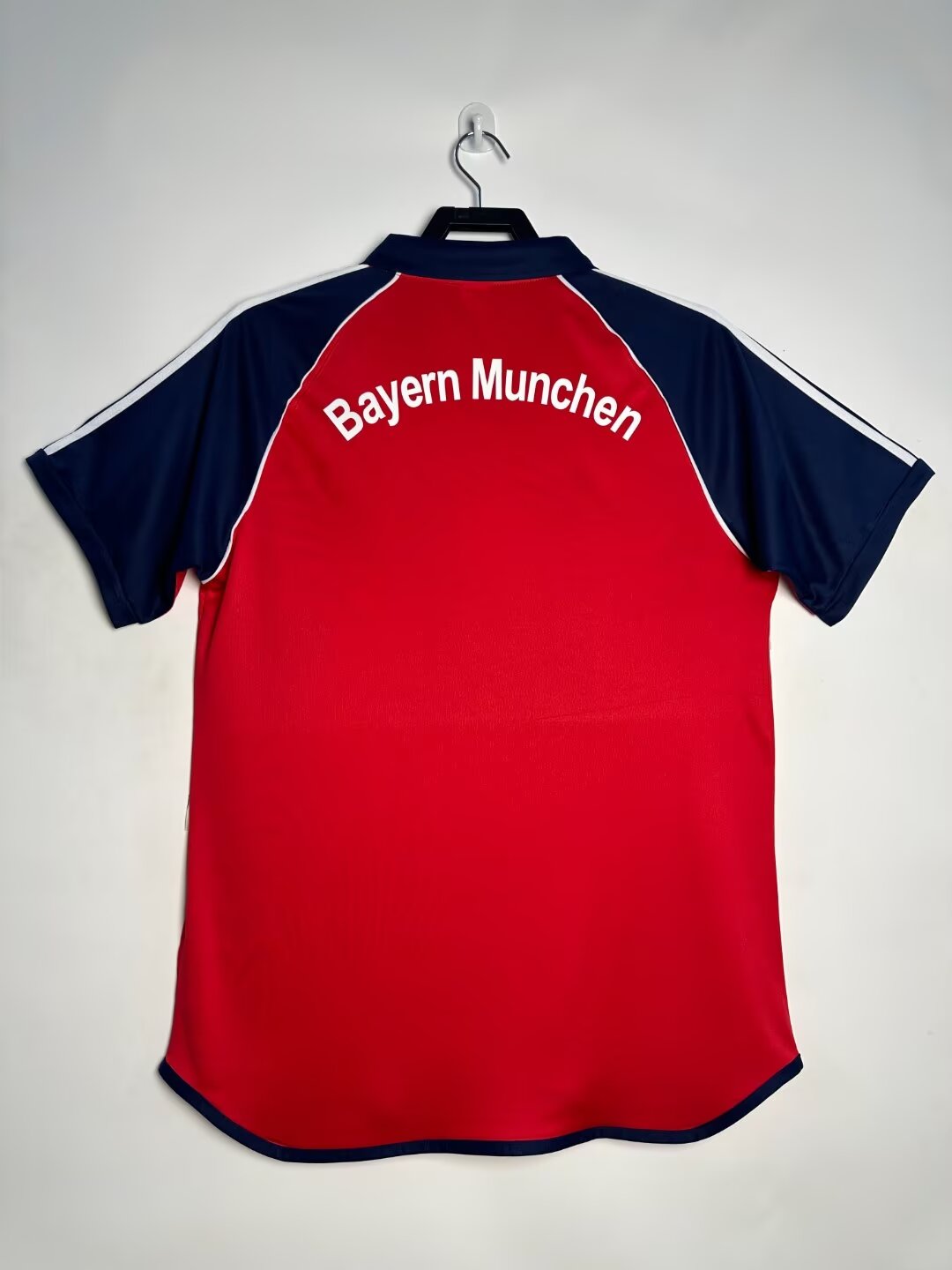 FC Bayern München 2000-01 Home Kit