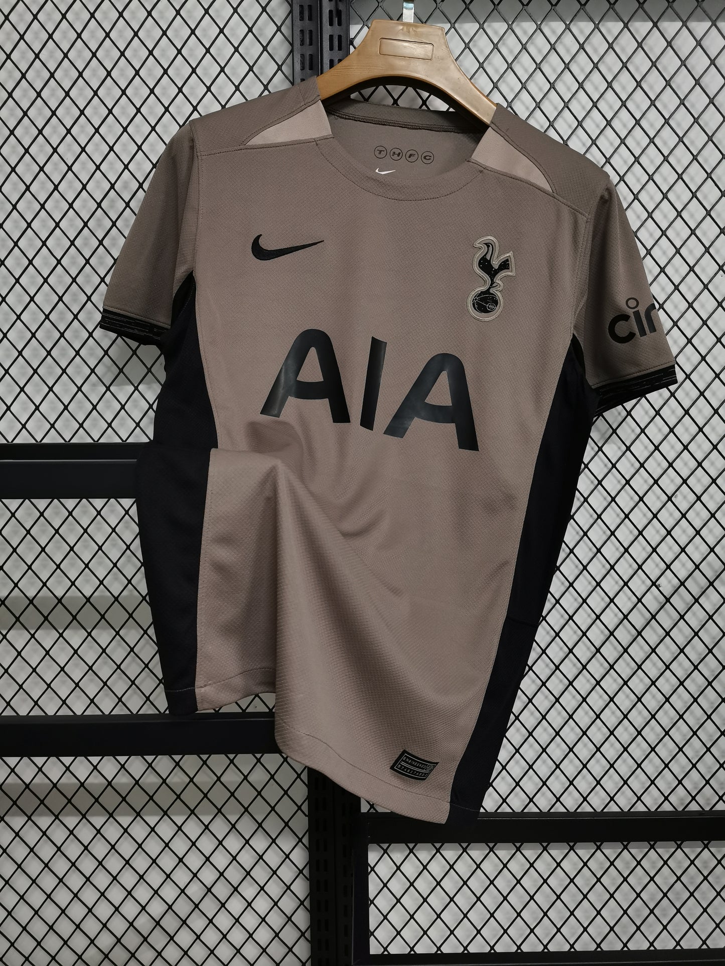 Tottenham Hotspur 2023-24 Third Kit