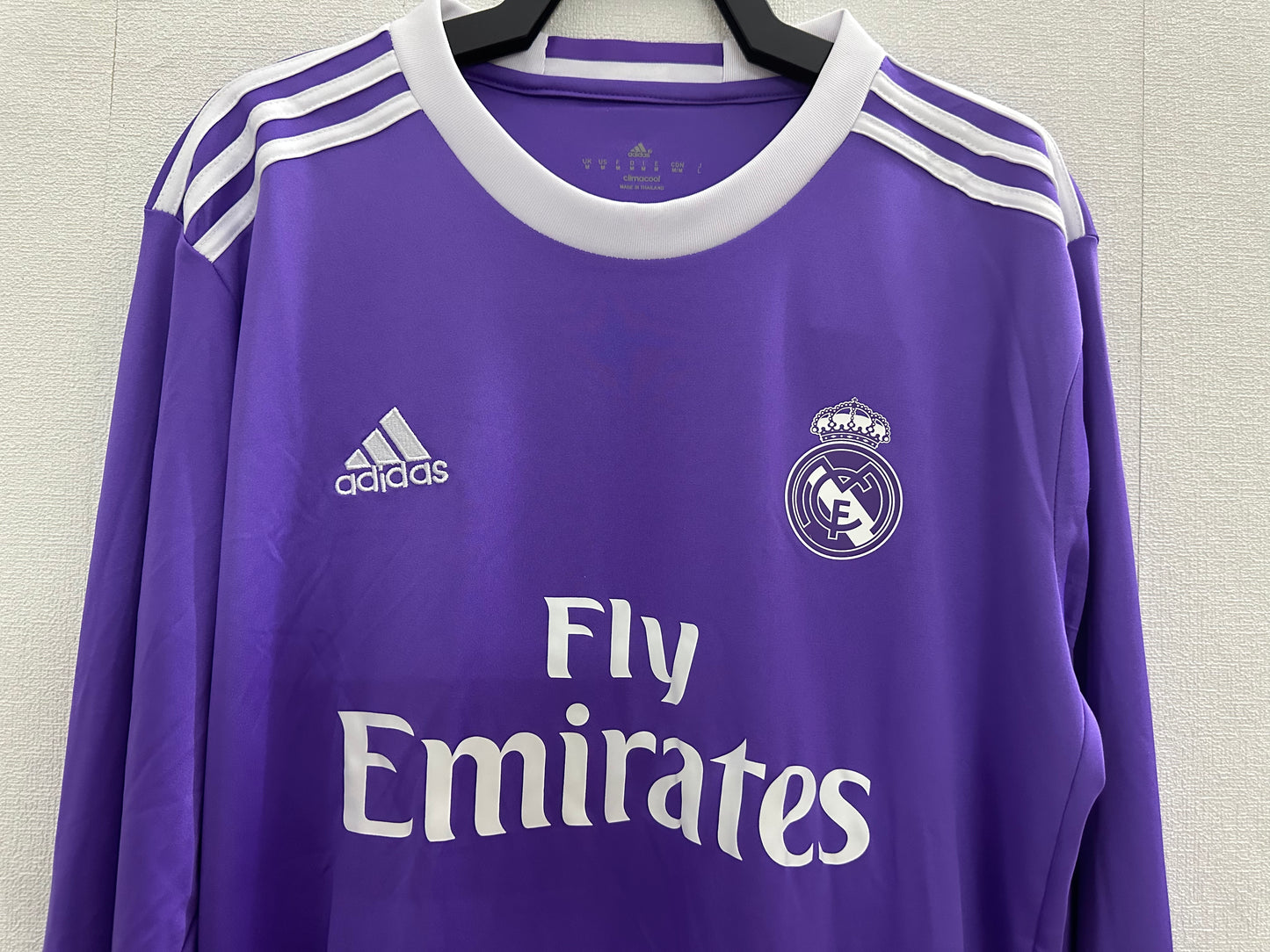 Real Madrid 2016-17 Away Kit