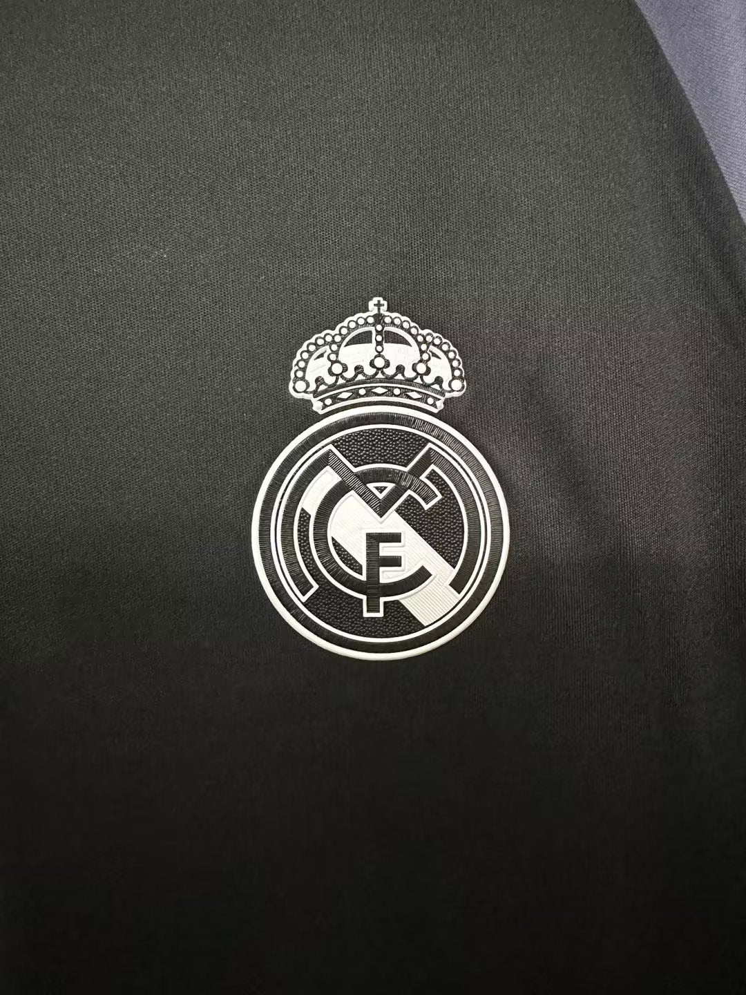 Real Madrid 2016-17 Away Kit