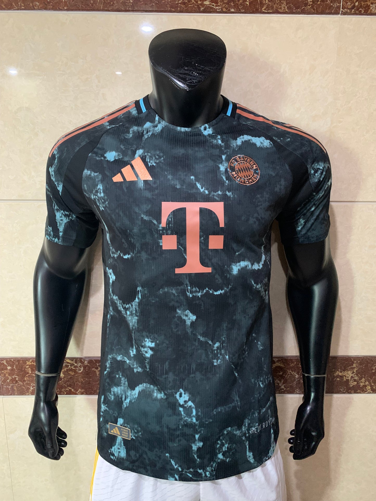 FC Bayern Munich 2024-25 Away Kit