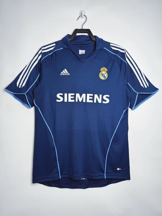 Real Madrid 2005-06 Away Kit